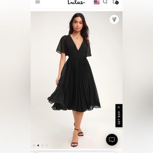 Lulu’s Pleats to Meer You pleated midi wrap dress in black